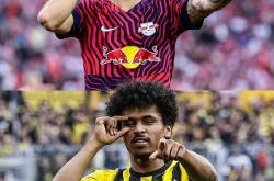 包含RB莱比锡客场惊险获胜，将实力发挥到极致的词条