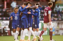 包含伯恩利在职业足球英格兰联赛中大获成功的词条