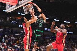 关于可夺冠大热门争相冲击，战局扑朔迷离的信息