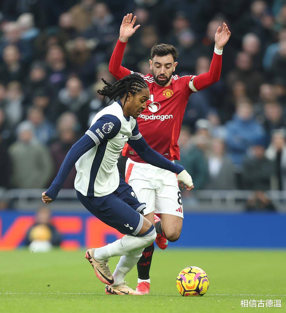 曼联2-1淘汰狼队，晋级英超杯四强