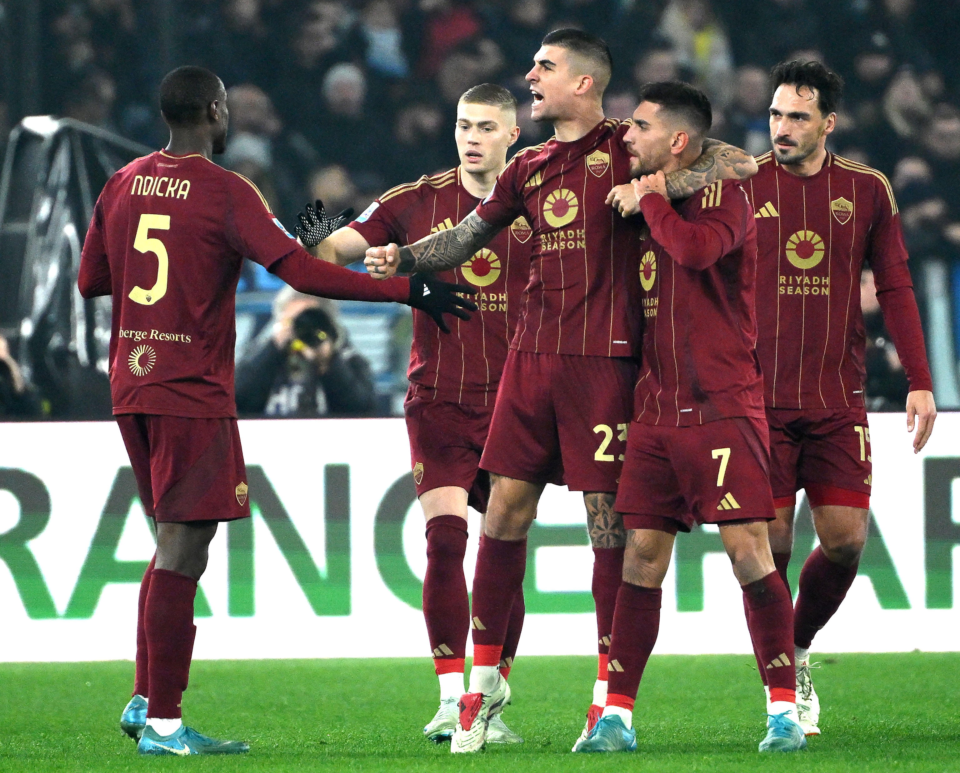 关于欧洲赛事：意大利战平比利时，小组突围形势严峻的信息