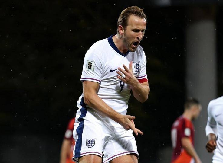 包含英格兰前锋梅开二度,大胜摩尔多瓦的词条 包含英格兰前锋梅开二度,大胜摩尔多瓦的词条