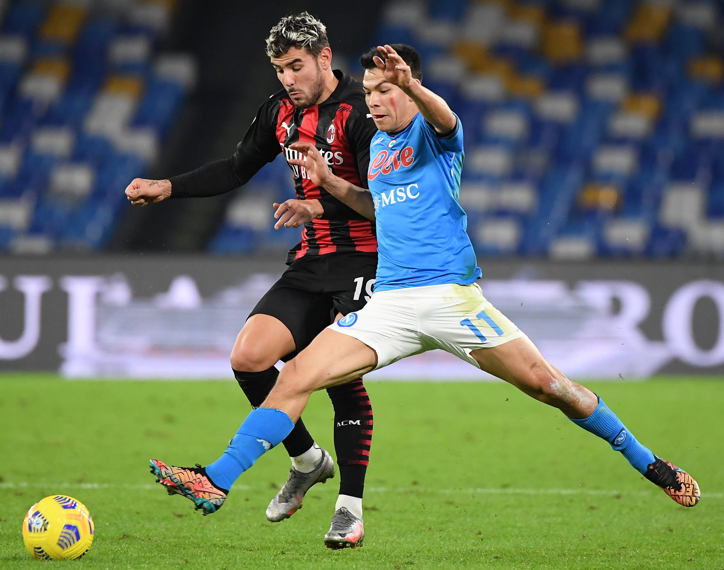 关于意甲劲旅碰撞：AC米兰战平那不勒斯的信息