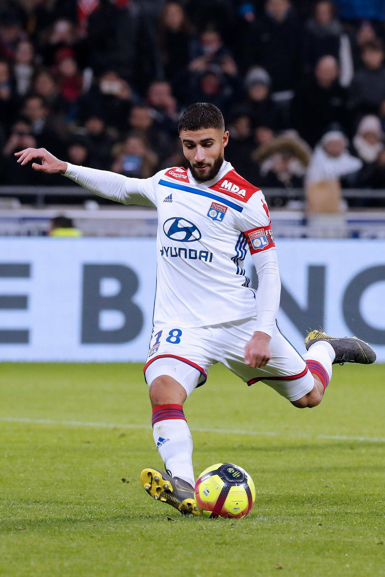 包含雷恩客场击败里昂,豪取客场三分的词条 包含雷恩客场击败里昂,豪取客场三分的词条