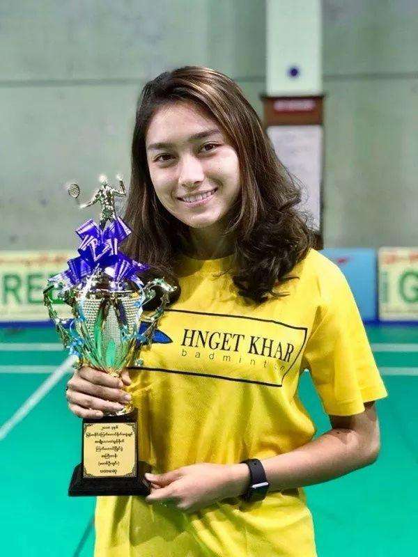 西班牙羽毛球选手斩获金牌,实力惊艳的简单介绍 西班牙羽毛球选手斩获金牌,实力惊艳的简单介绍