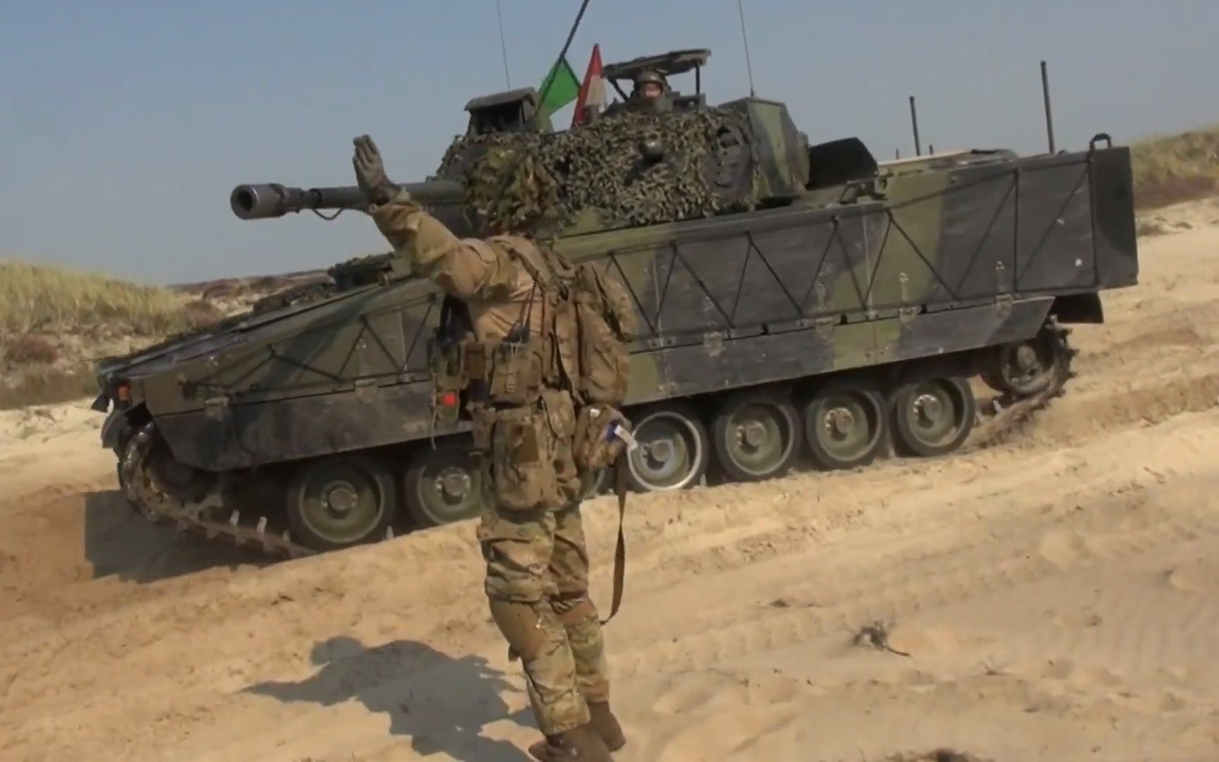 丹麦射击选手汉森在铅球比赛中斩获金牌