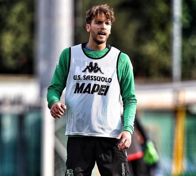 包含利物浦主场告捷，尤文图斯客场压制的词条